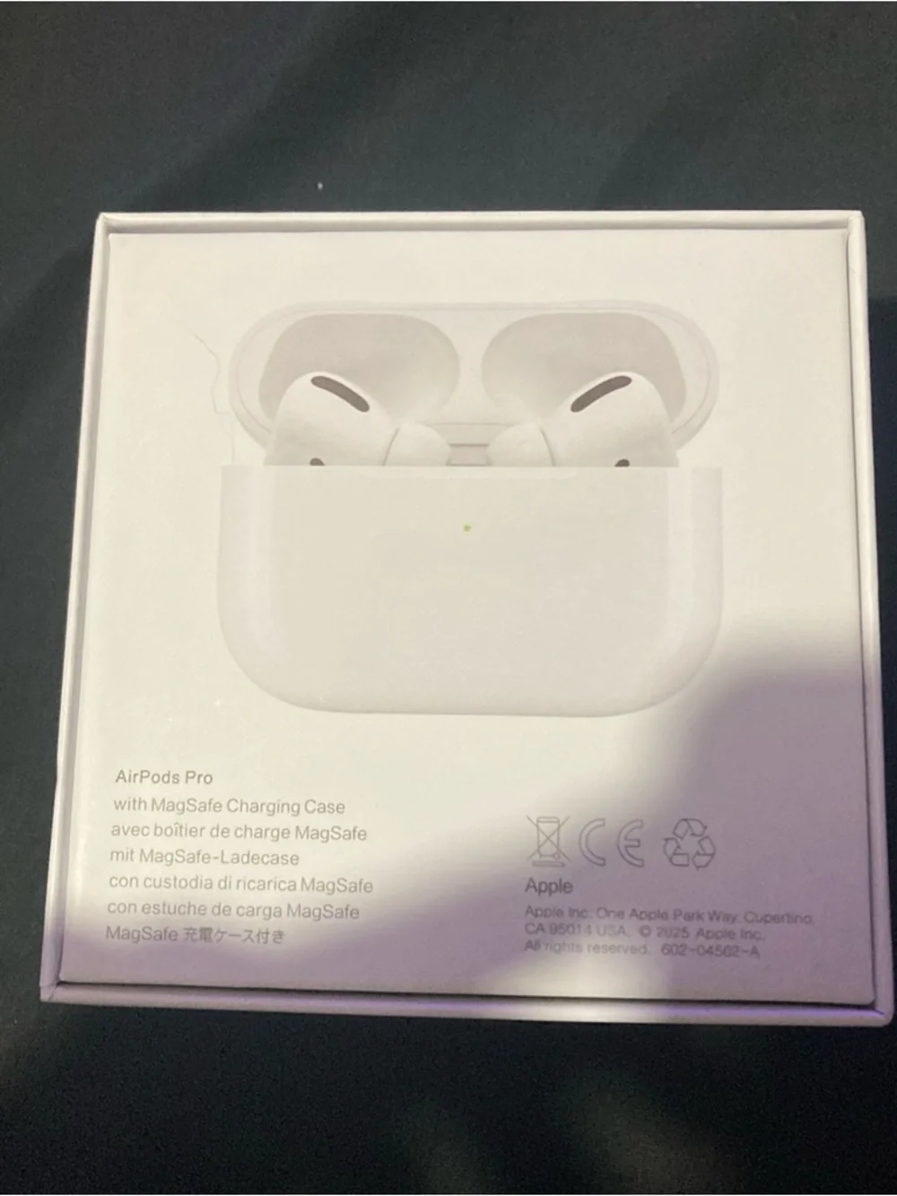 Apple White True Wireless Earbuds with Silicone Tips